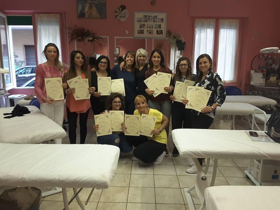 Extension Ciglia Base - 28/29 MARZO Pregnana Milanese (MI)