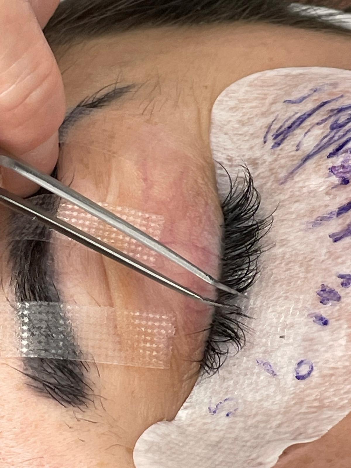 Extension Ciglia Base - 28/29 MARZO Pregnana Milanese (MI)