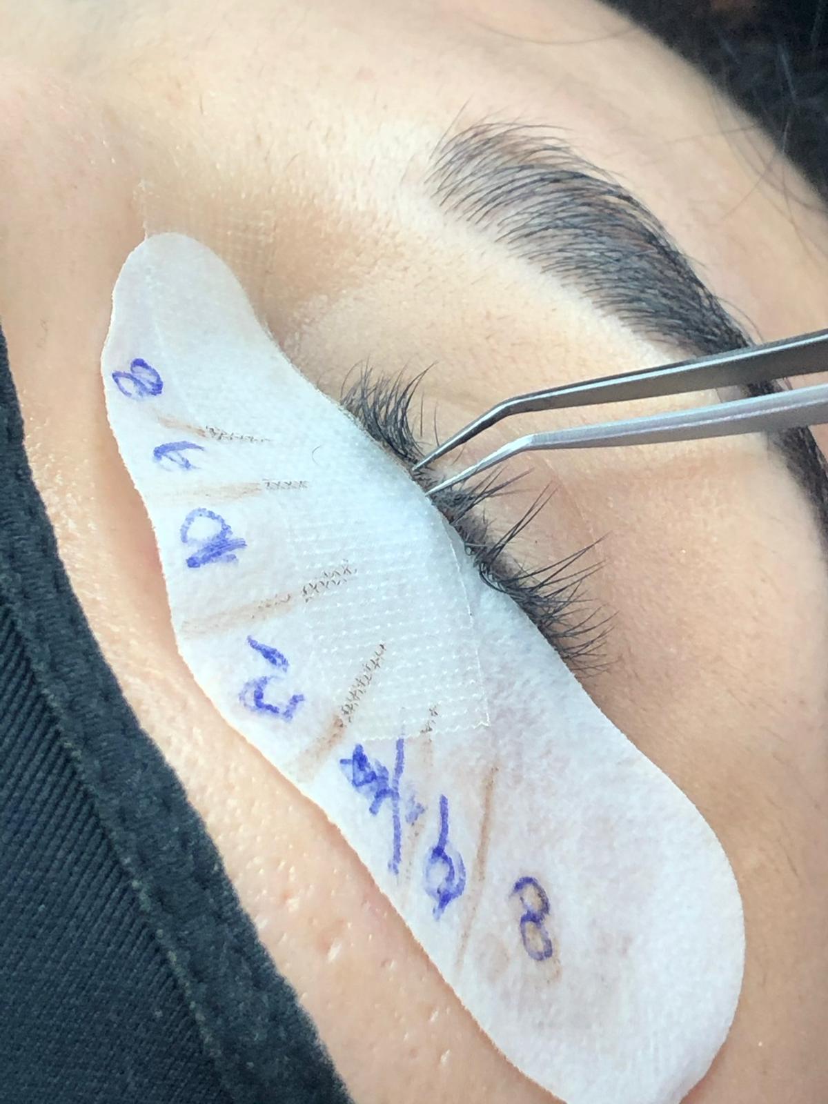 Extension Ciglia Base - 28/29 MARZO Pregnana Milanese (MI)