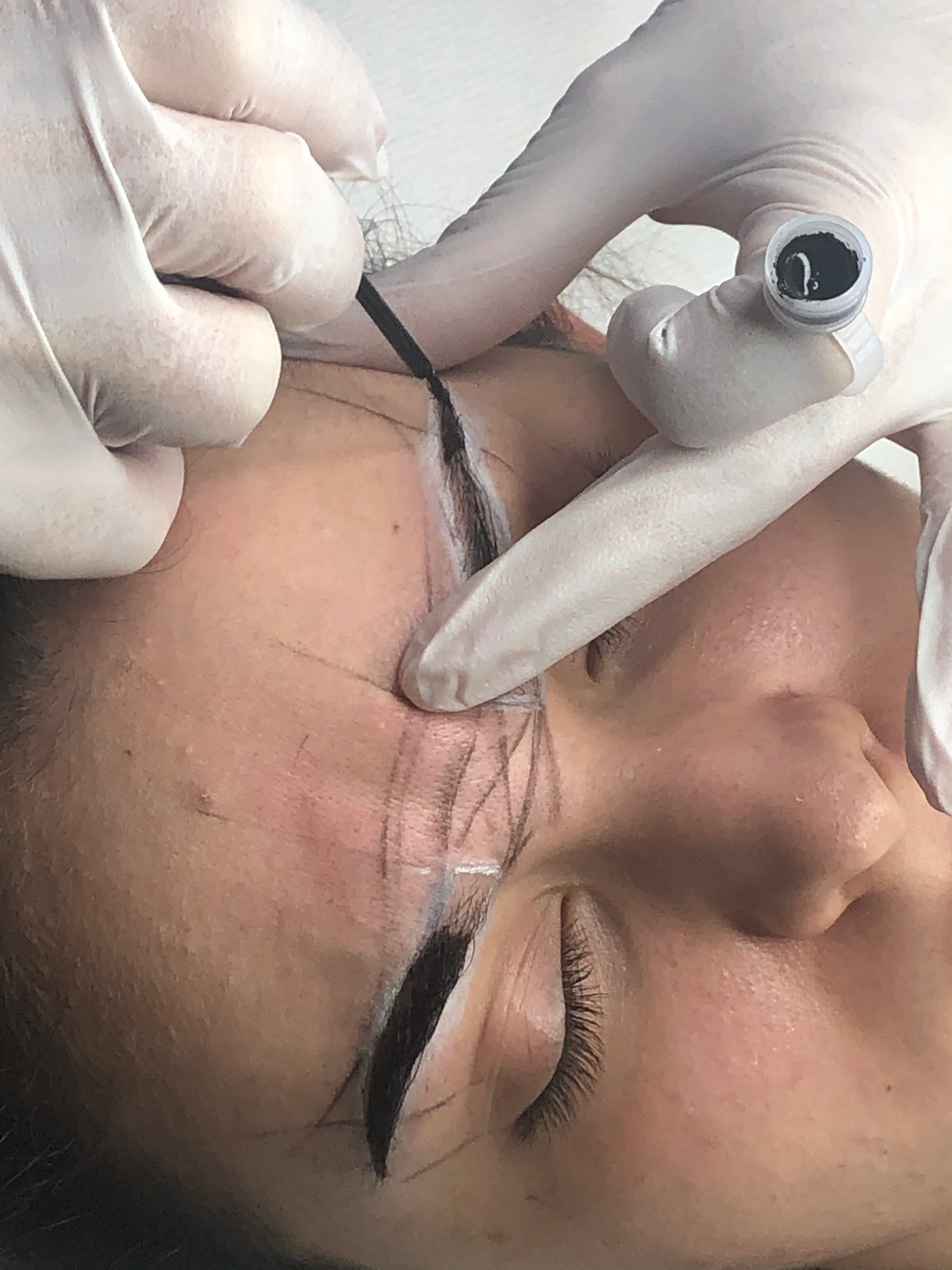 Corso Bio Tatuaggio Hennè Sopracciglia